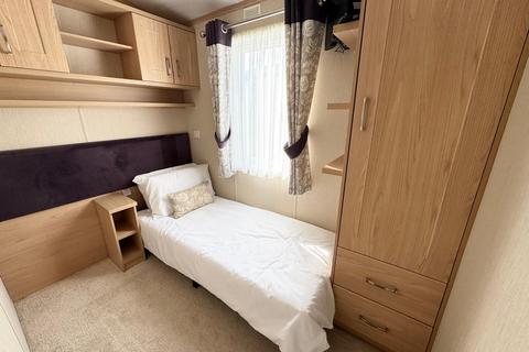 2 bedroom static caravan for sale, Chilling Lane, Warsash SO31