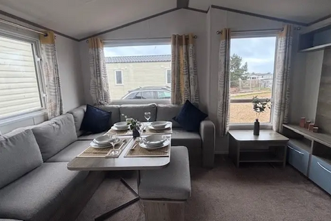 2 bedroom static caravan for sale, Lossiemouth IV31