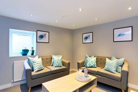 undefined, Silver Royd Hill (room 4), West Yorkshire LS12