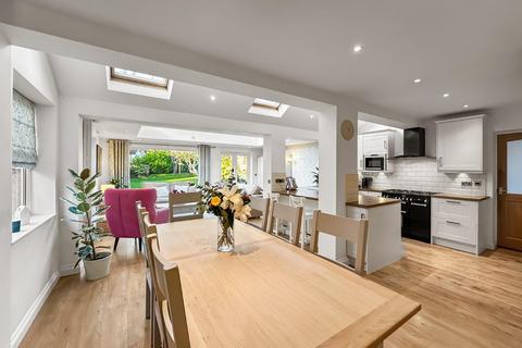 undefined, Greengate, Hale Barns