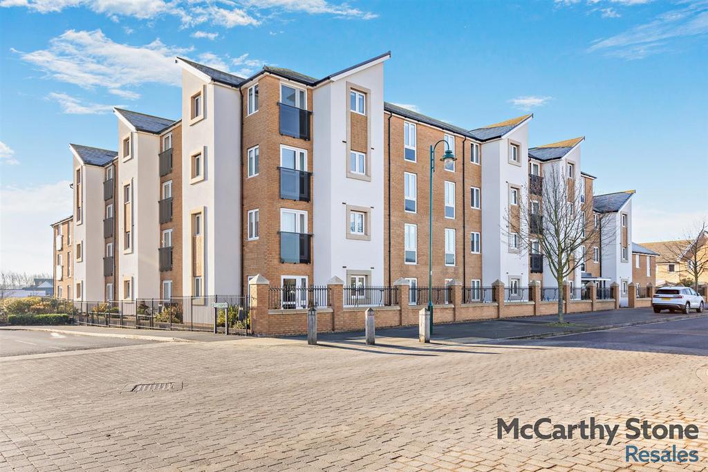 8672199-exterior06-800.jpg