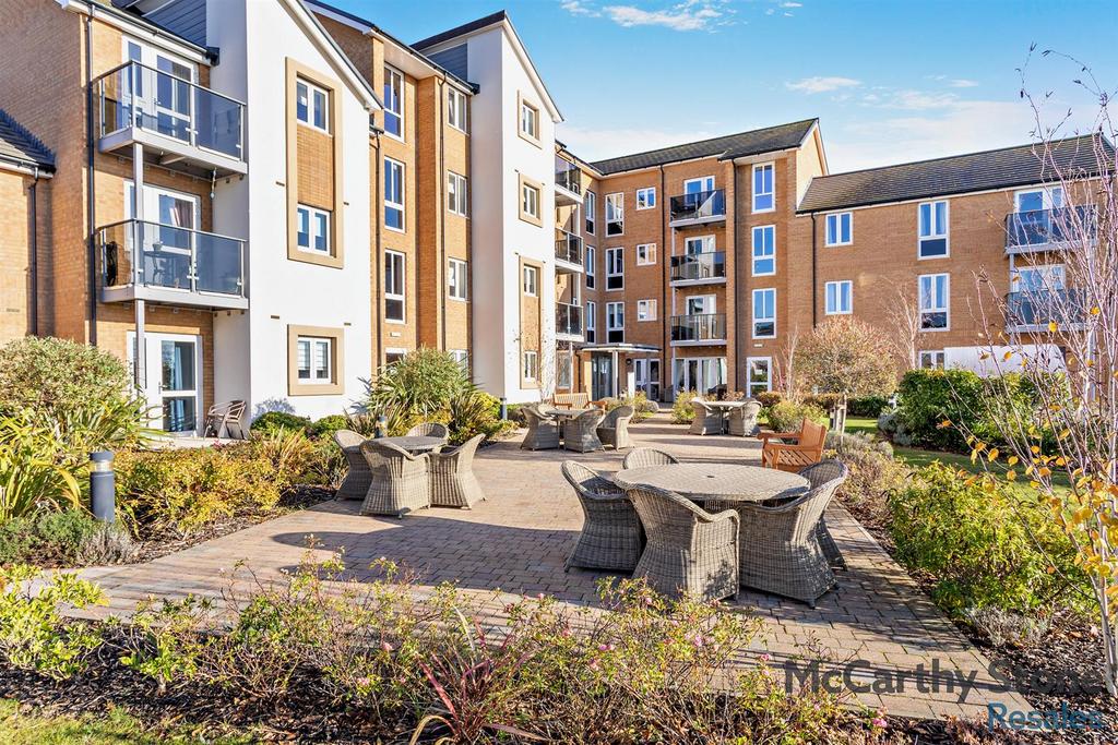 8672199-exterior04-800.jpg