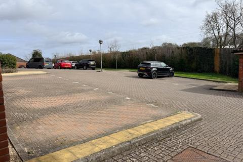 undefined, Garstons Way, Alton GU34