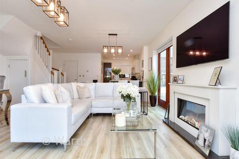 3 bedroom detached house for sale, Orchard Close, Birchington, Kent