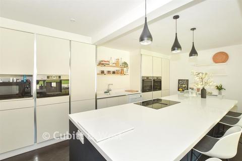 5 bedroom detached house for sale, Weald Rise, Haywards Heath, West Sussex