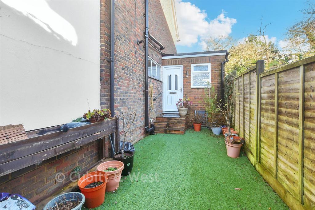 Annexe Entrance