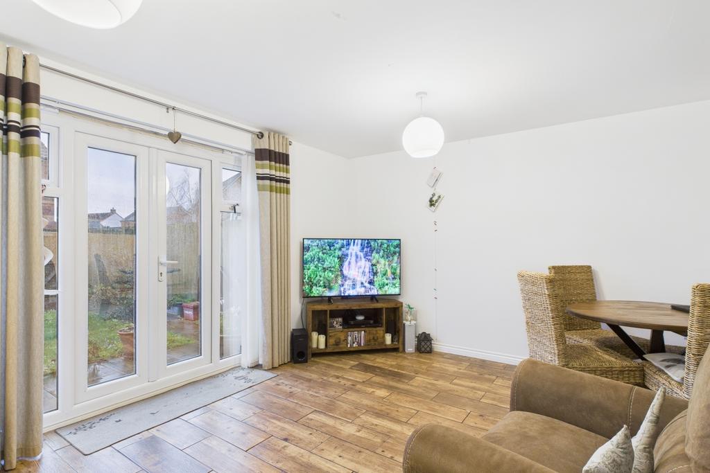 Ewe Move Spalding - Frome Walk - Living Room