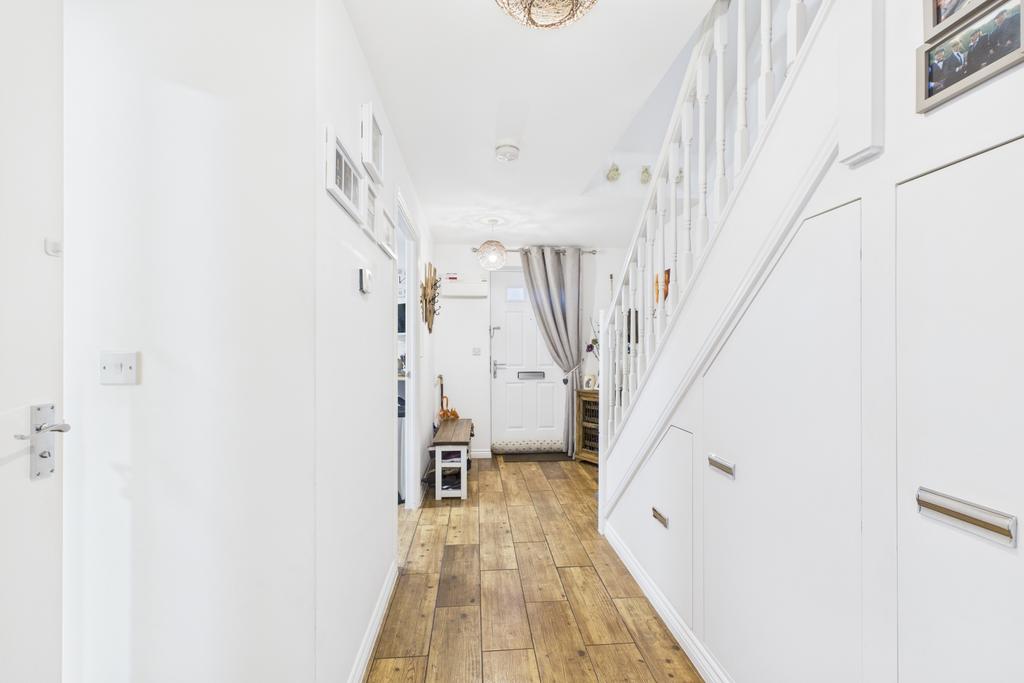 Ewe Move Spalding - Frome Walk - Hallway