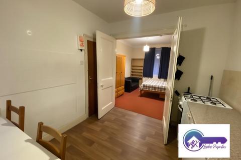 undefined, London NW1