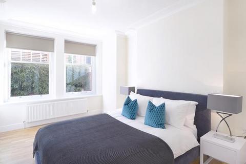 undefined, King Street, London W6