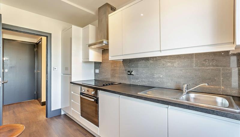 FC Kitchen 1.jpg
