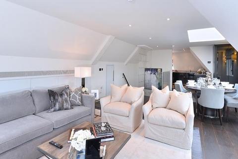 undefined, Duke Street, London W1K