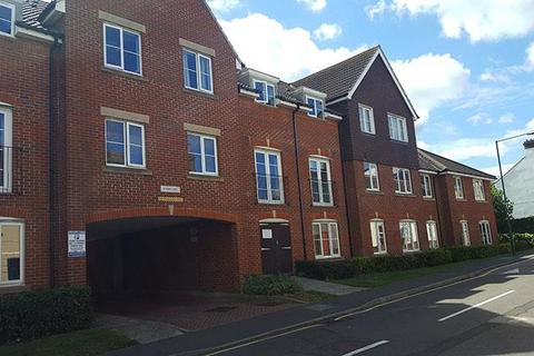 2 bedroom apartment to rent, Atkins Gate, Orchard Street, Gillingham