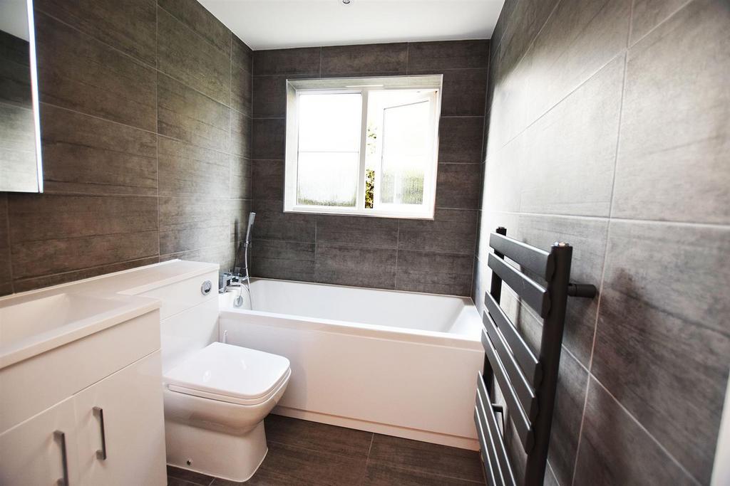 Bathroom (archive)
