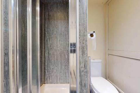 Studio to rent, Ash Grove