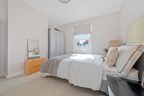 undefined, Victoria Road, Ascot