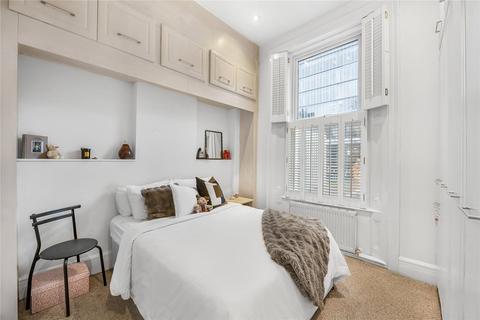undefined, Praed Street, Paddington, London
