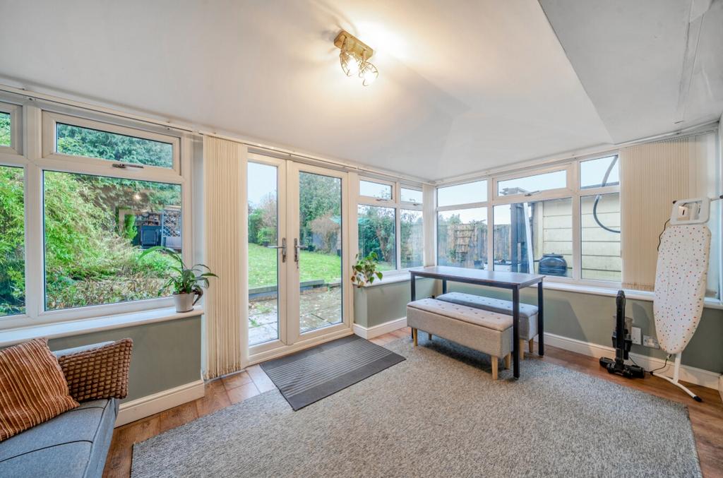 1386774-3-6931aede572e2-1