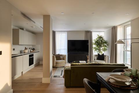 3 bedroom apartment to rent, Baker Street, London, NW1