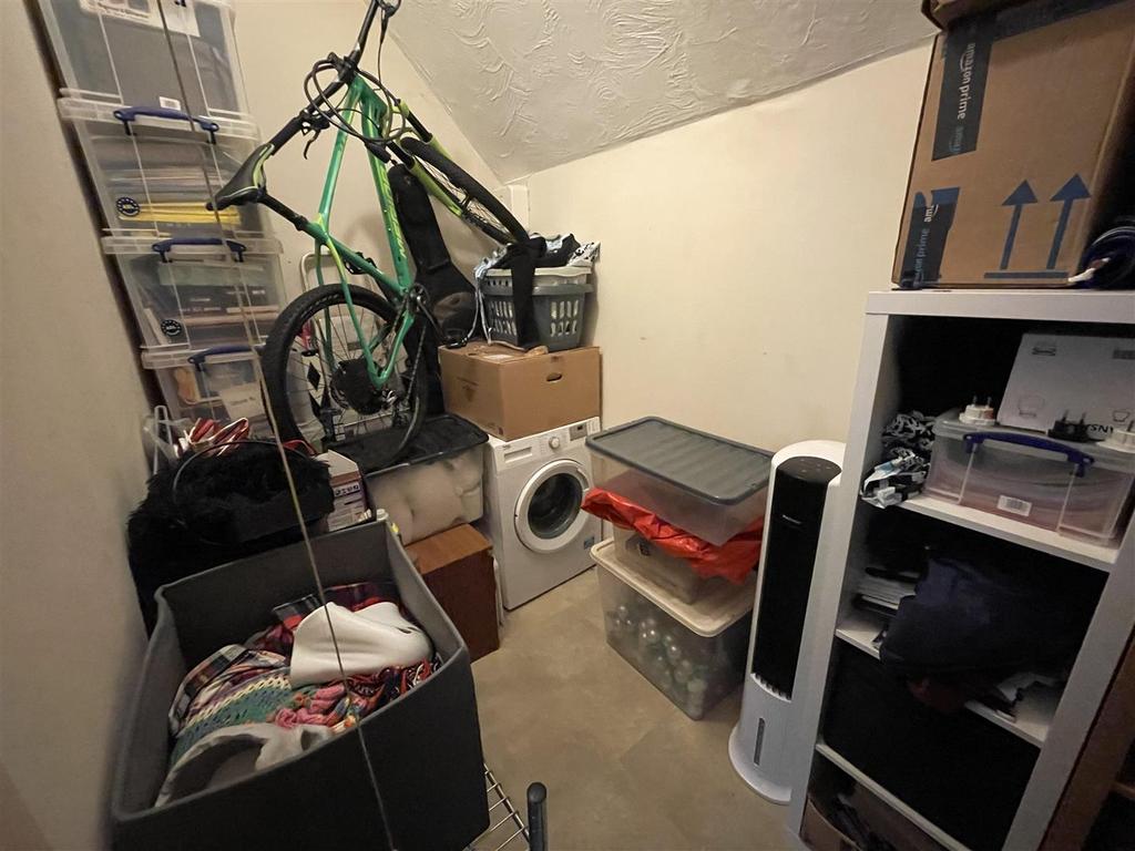 Utility Room/Storage Room