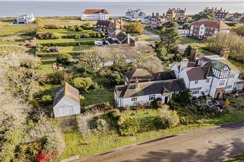 4 bedroom semi-detached bungalow for sale, North Road, Sandwich Bay, Sandwich CT13