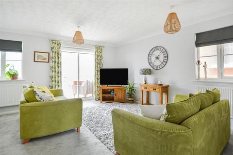 3 bedroom semi-detached house for sale, Victoria Road, Haverhill CB9