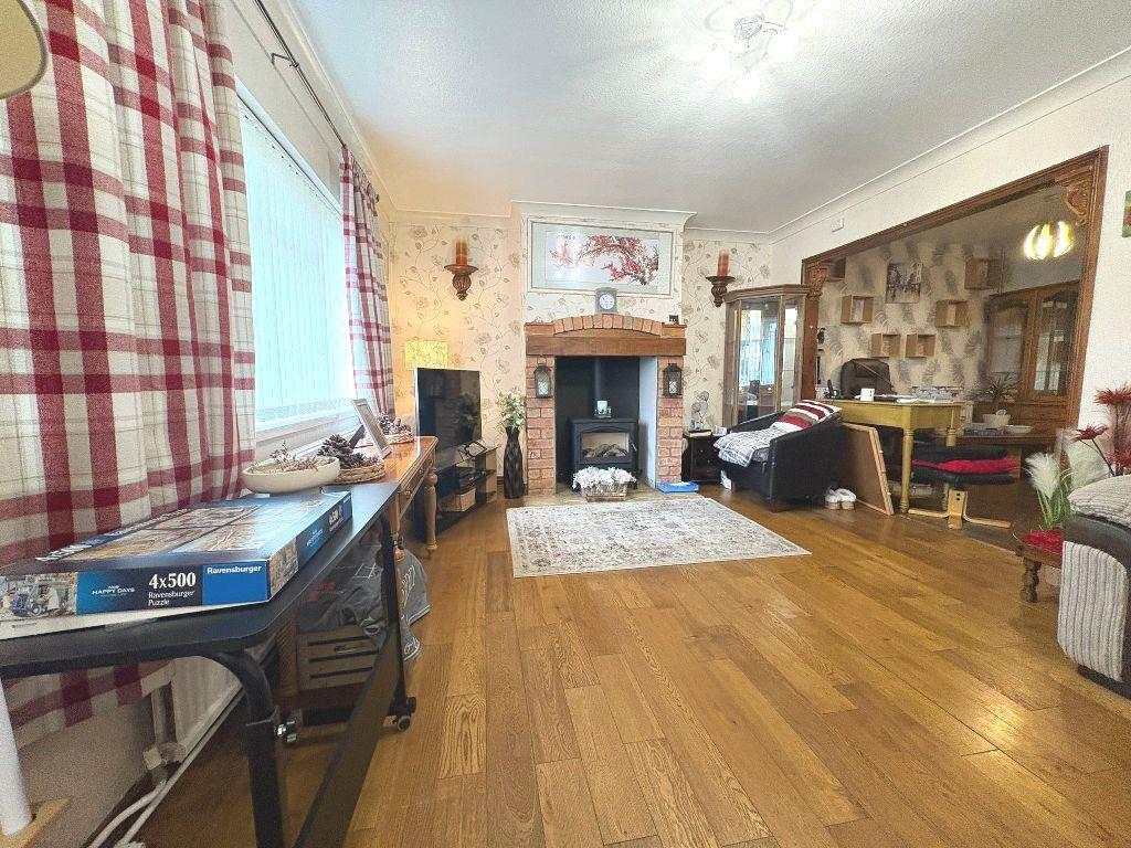 Sitting Room.jpg
