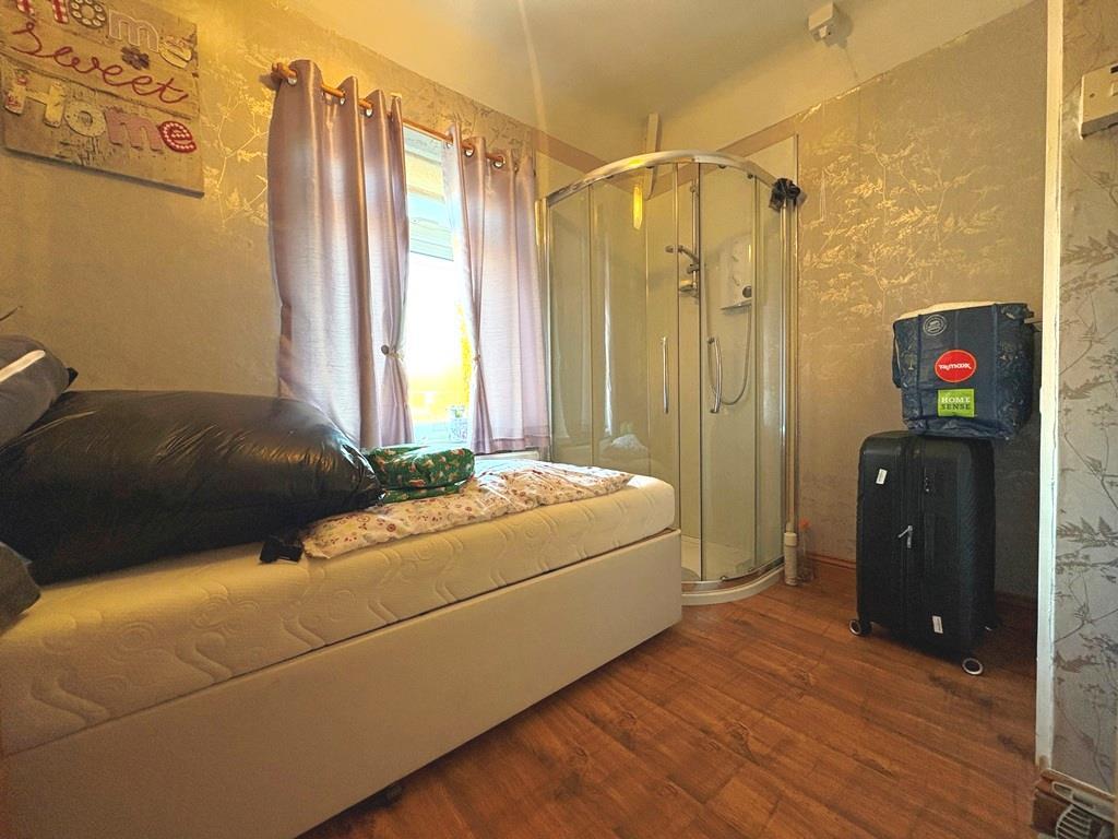 Bedroom.jpeg