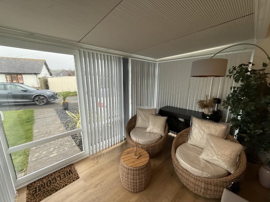 Front Porch / Conservatory
