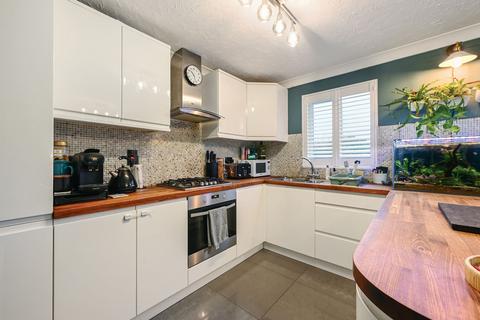 undefined, Bradbridge Green, Ashford TN23