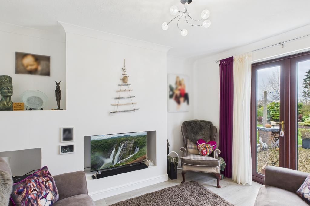 Ewe Move - Spalding - Moulton - Living Room