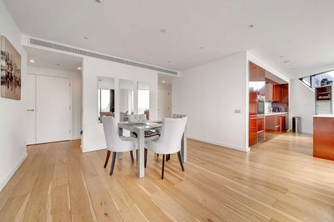 3 bedroom flat to rent, Walworth Road, London SE1