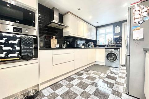 undefined, Bird Street, Lower Gornal DY3