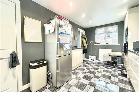 undefined, Bird Street, Lower Gornal DY3