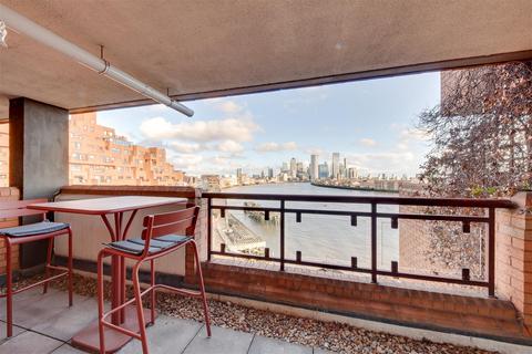 2 bedroom apartment to rent, Free Trade Wharf, The Highway, London, E1W