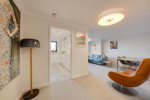2 bedroom apartment to rent, Free Trade Wharf, The Highway, London, E1W