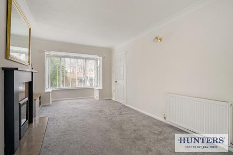 3 bedroom semi-detached house for sale, Silverdale Grove, Guiseley, Leeds