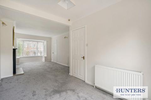 3 bedroom semi-detached house for sale, Silverdale Grove, Guiseley, Leeds