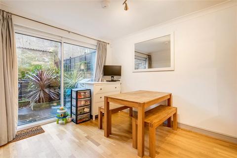2 bedroom apartment for sale, Moore Park Road, Fulham, London, SW6