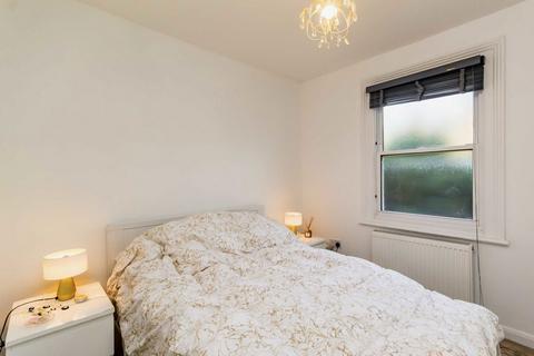 1 bedroom flat to rent, Radipole Road, London SW6