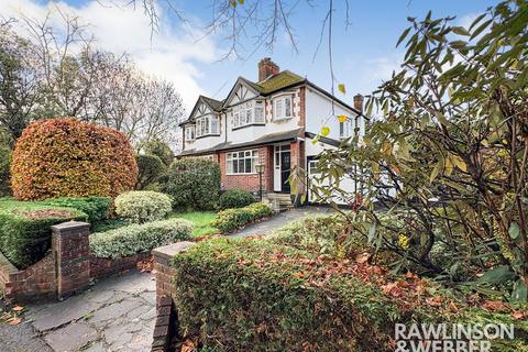 Hurst Road, West Molesey KT8