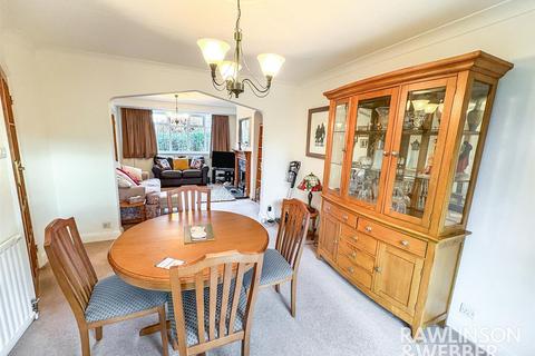 undefined, Hurst Road, West Molesey KT8