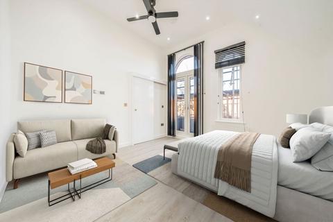 Studio to rent, Canfield Gardens, London NW6