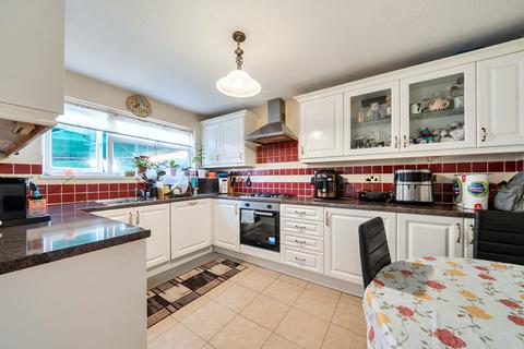 undefined, Cobbetts Close, Woking, Surrey