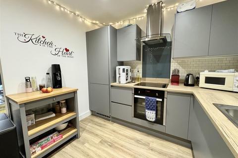 1 bedroom apartment for sale, 9 - 11 The Crescent, Bournemouth BH1