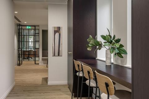 Office to rent, 92 Jermyn St London SW1Y 6JE
