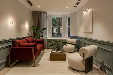 Office to rent, 91-92 Jermyn St London SW1Y 6JB