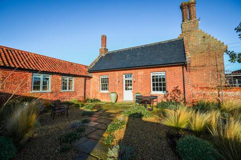 1 bedroom cottage to rent, Northrepps