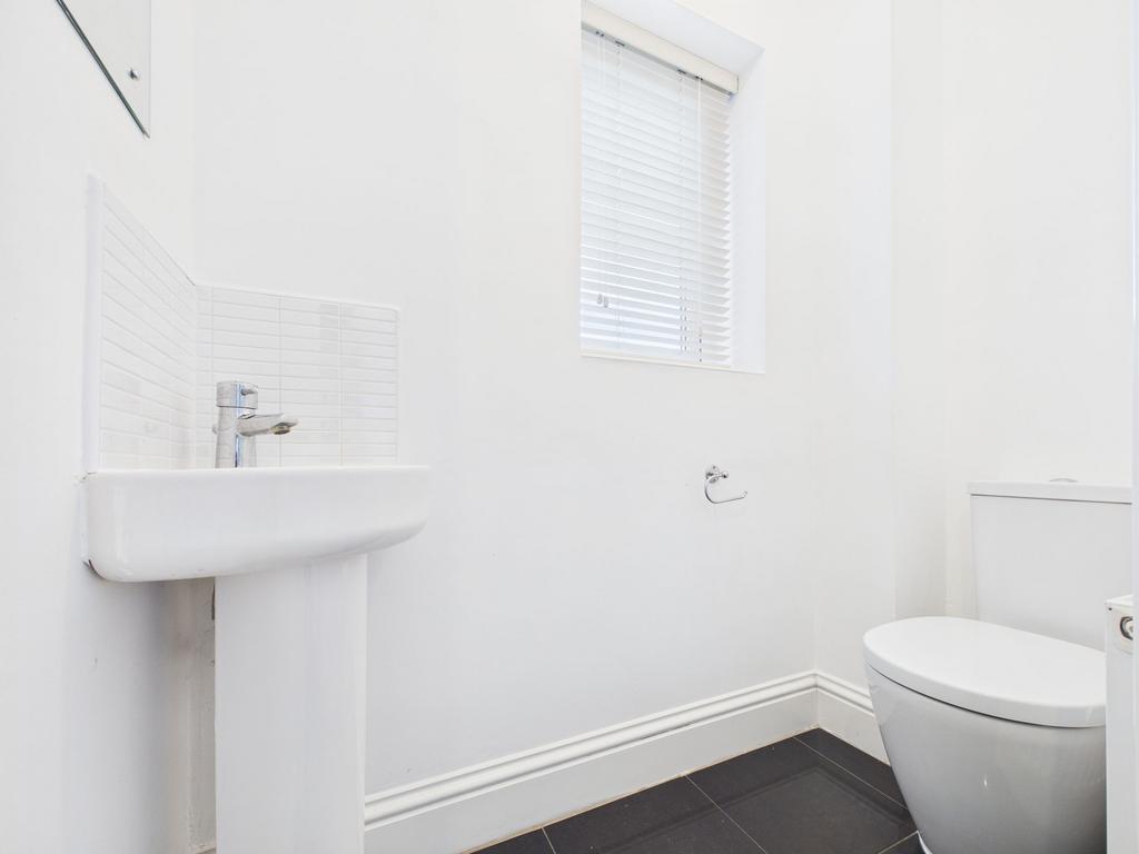 Guest cloakroom