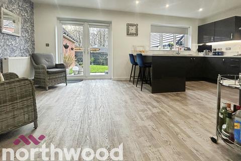 4 bedroom detached house for sale, Oakhill Drive, Skelmersdale, WN8